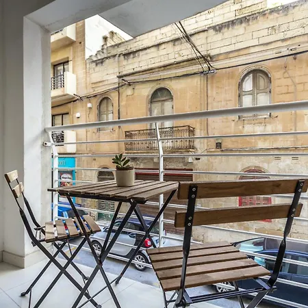 Apartment Fantastic Location